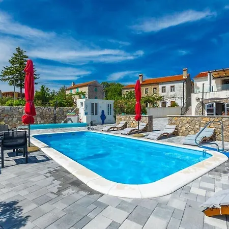 Villa 1900 Comfortable Kornić
